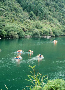 ��������̽�U(xi��n)�����ֺ�Ư��һ����